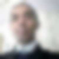 Une photo d’un participant qui veut faire connaissance et se marier