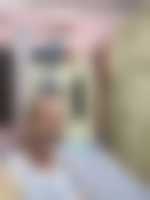 Une photo d’un participant qui veut faire connaissance et se marier