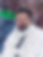Une photo d’un participant qui veut faire connaissance et se marier