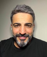 Une photo d’un participant qui veut faire connaissance et se marier