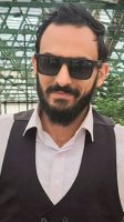 Une photo d’un participant qui veut faire connaissance et se marier